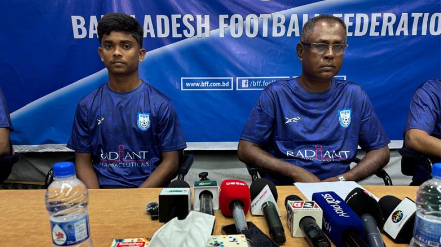 শিরোপা জয়ের স্বপ্ন নিয়ে শ্রীলঙ্কায় যাত্রা